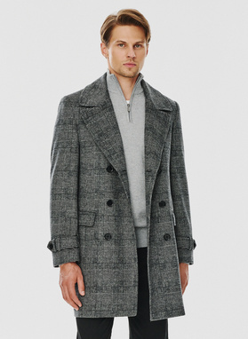 Szary męski płaszcz w kratę