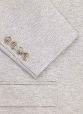 Dzianinowa marynarka w kolorze beżowym