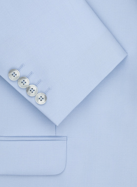 Błękitny wełniany garnitur męski