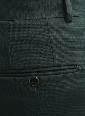 Zielony garnitur męski