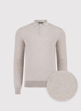 Sweter polo w kolorze beżowym