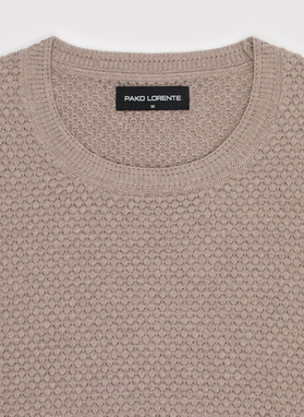 Sweter męski w kolorze beżowym