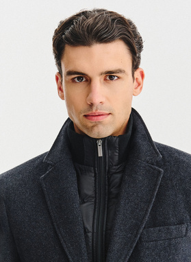 Grafitowy płaszcz męski z odpinanym kołnierzem