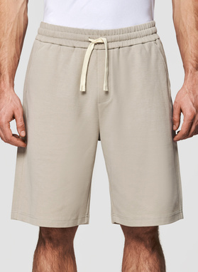 Beżowe szorty dresowe