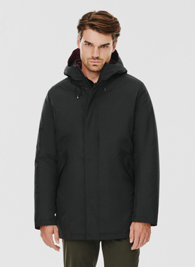 Czarna kurtka męska z kapturem