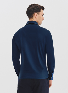 Granatowa koszula z dzianiny