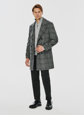 Szary męski płaszcz w kratę
