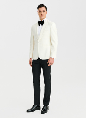 Wełniana beżowa marynarka smokingowa