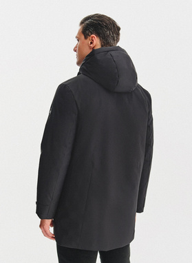 Puchowa kurtka męska w czarnym kolorze