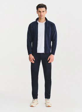 Rozpinany kardigan w kolorze granatowym