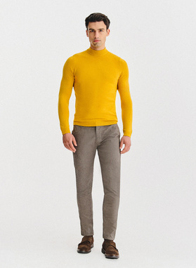 Żółty półgolf męski