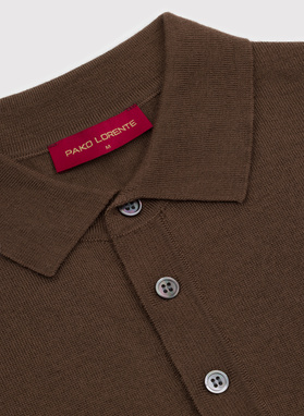 Brązowe polo swetrowe z wełny merino