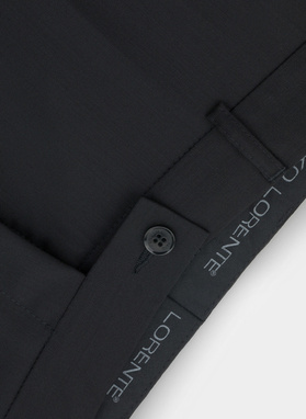 Klasyczny czarny wełniany smoking