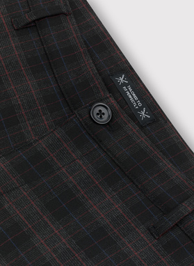 Czarne spodnie męskie w kratę