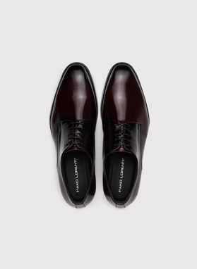 Eleganckie obuwie męskie w kolorze bordowym