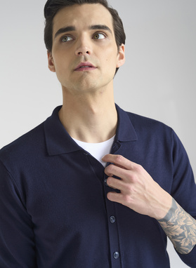 Granatowy kardigan z kołnierzykiem