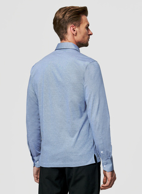 Jasnoniebieska dzianinowa koszula męska