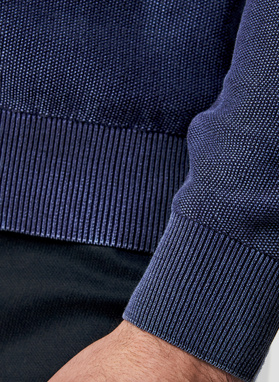 Granatowy sweter męski o-neck