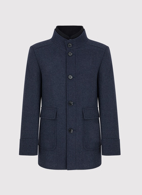 Granatowy płaszcz męski