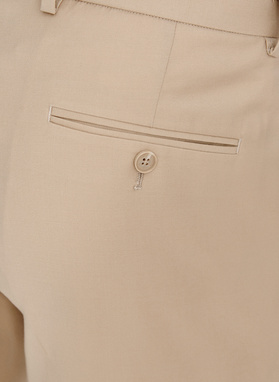 Beżowy wełniany garnitur męski