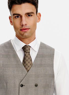 Dwurzędowa brązowa kamizelka w kratę