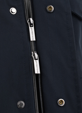 Wiosenna kurtka w kolorze granatowym