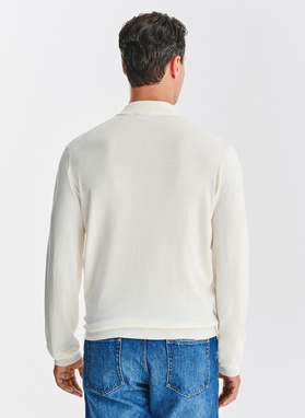 Półgolf męski w białym kolorze