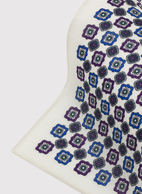 Poszetka we wzór geometryczny