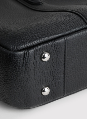 Skórzana czarna aktówka męska