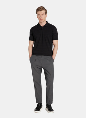 Czarne bawełniane polo w prążki