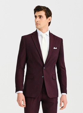 Bordowy garnitur męski