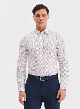 Biała koszula męska we wzór morski