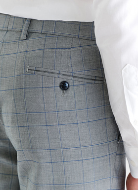 Szare spodnie garniturowe w niebieską kratę