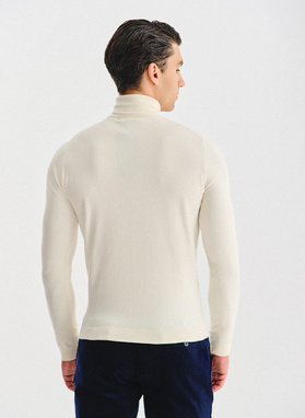 Biały gładki golf męski