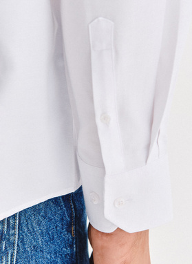 Biała koszula męska