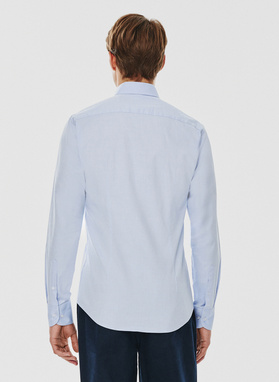 Niebieska koszula męska