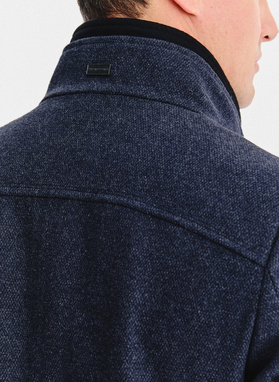 Granatowy płaszcz męski