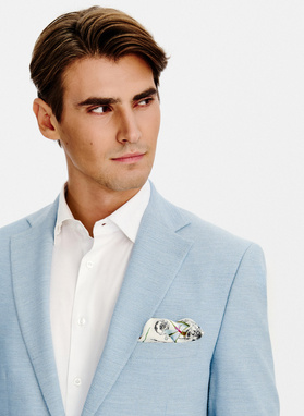 Niebieska marynarka garniturowa