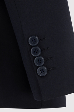 Gładki granatowy garnitur męski