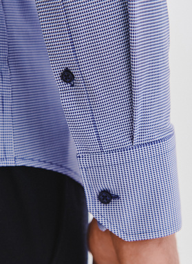 Granatowa dzianinowa koszula w pepitkę