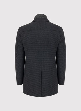 Ciemnoszary płaszcz w pepitkę