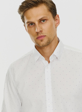 Biała męska koszula w mikrowzór