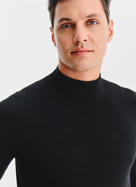 Czarny półgolf męski