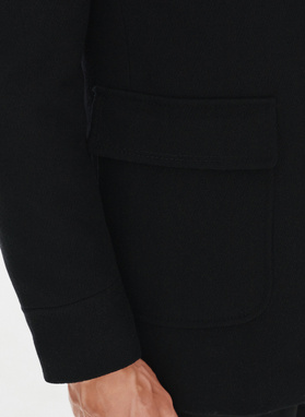 Czarny płaszcz męski zapinany na guziki