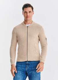 Rozpinany kardigan w kolorze beżowym