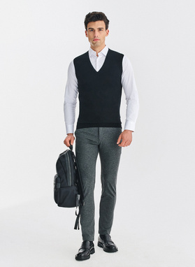 Szare casualowe spodnie męskie