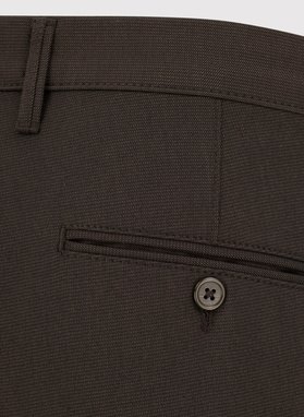 Brązowe spodnie męskie chino