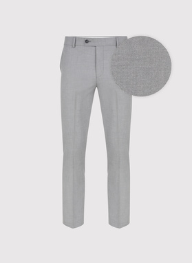 Szary garnitur męski