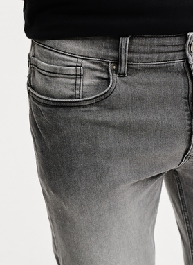 Szare jeansowe spodnie męskie