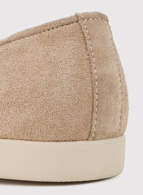 Beżowe mokasyny męskie